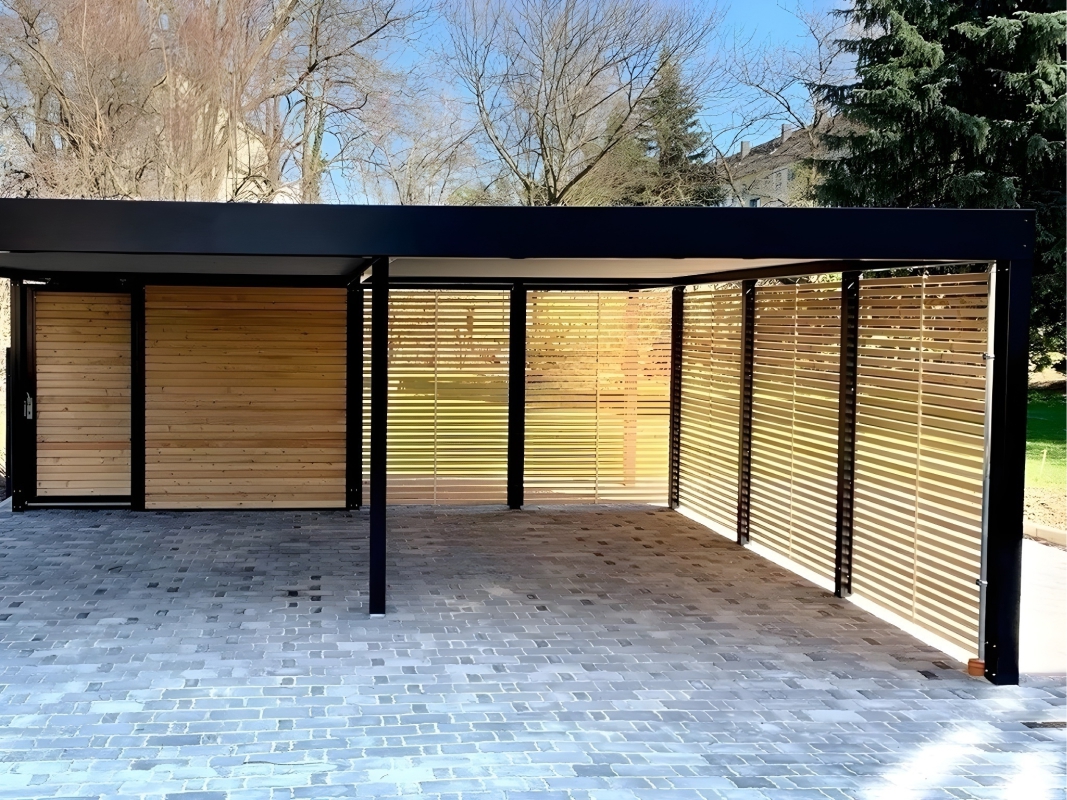 Двускатный навес с поликарбонатом для автомобиля